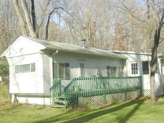 Building photograph for 119 RIVER RD
